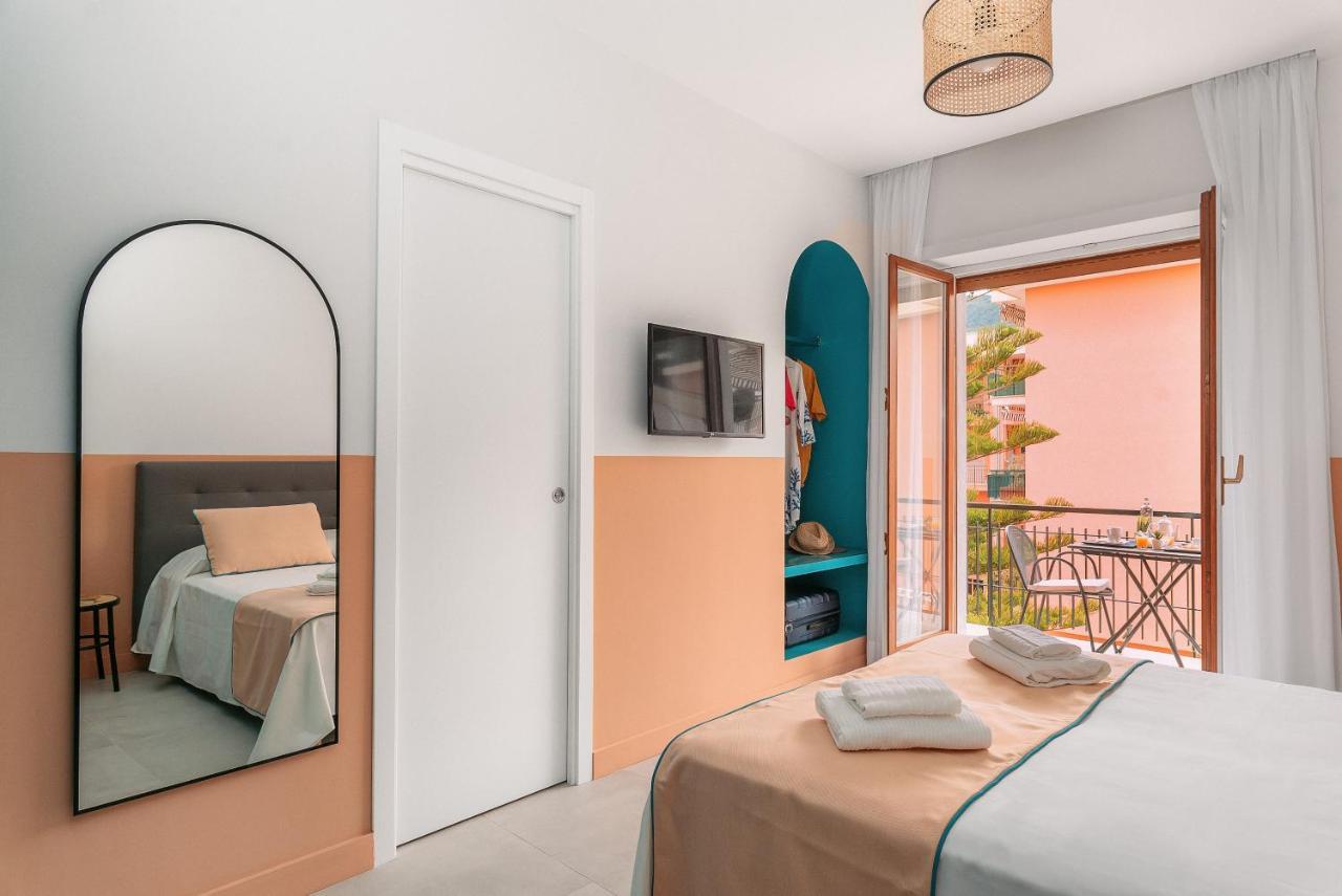 Sorrento Colors&Suites Bagian luar foto