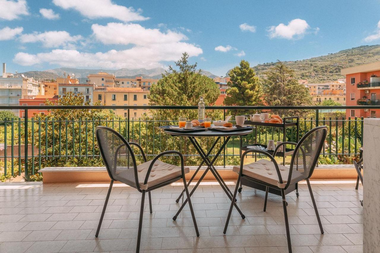 Sorrento Colors&Suites Bagian luar foto