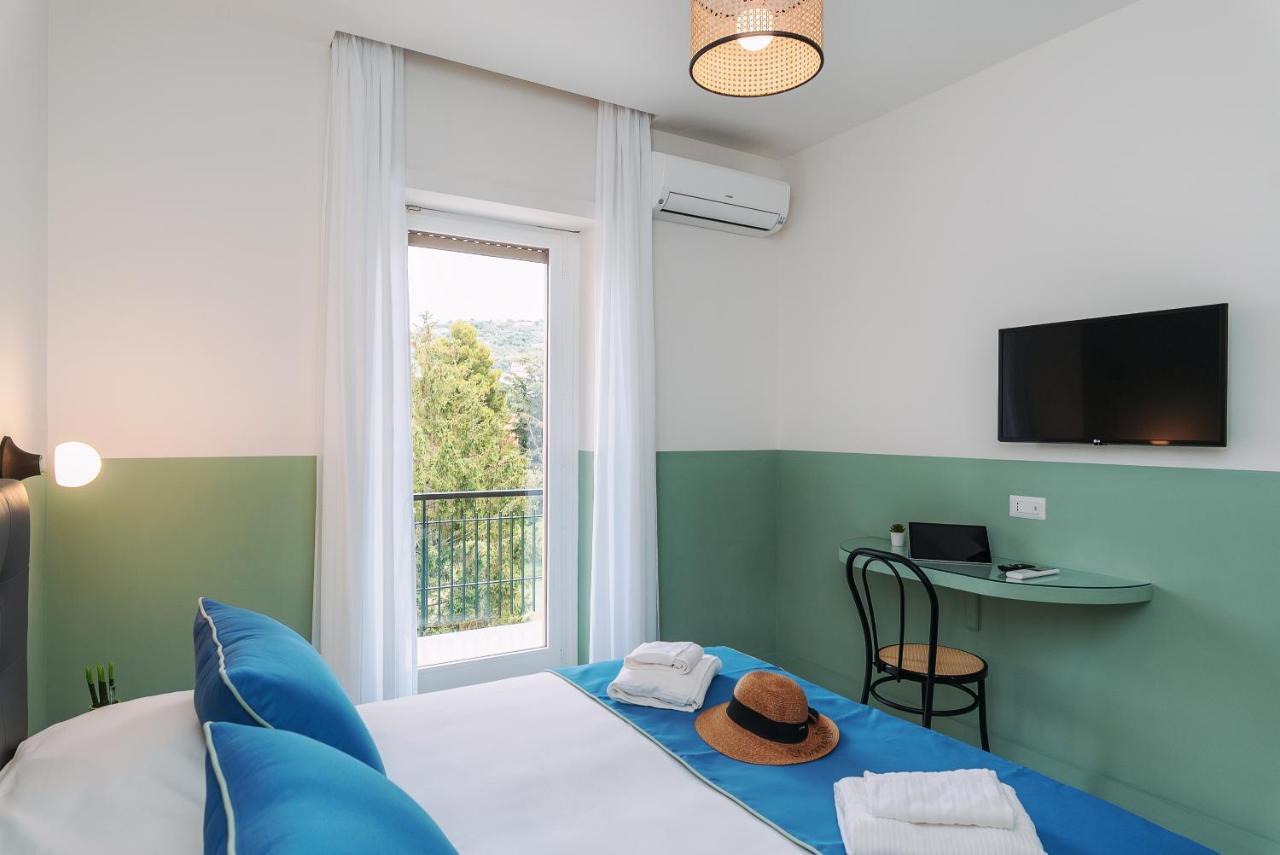 Sorrento Colors&Suites Bagian luar foto